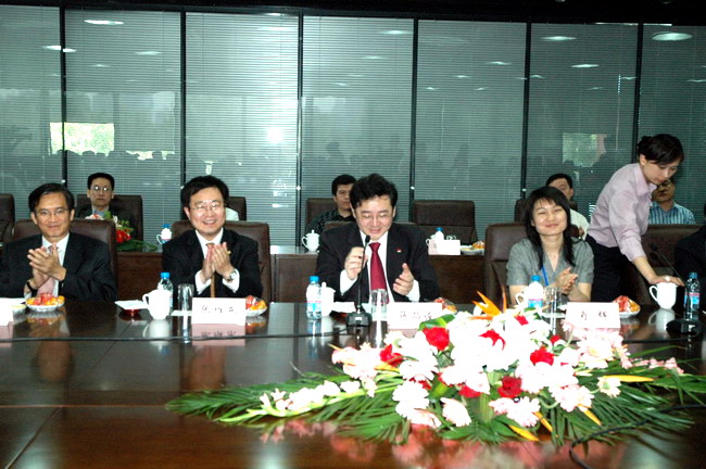 电信公司软件公司领导